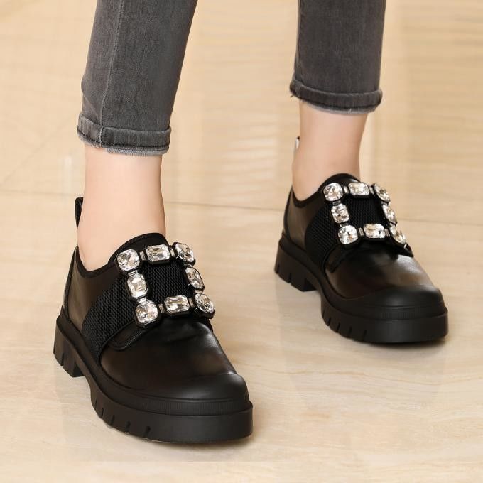 Kołowe palce damskie Buty płaskie Loafer Slip On Typ dla wszystkich sezonów OEM