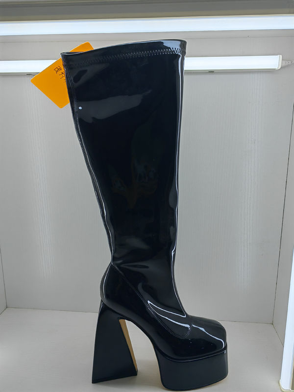 Wciągnij na zamknięcie Typu buty damskie z chunky Heel Solid wzór